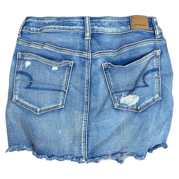 American Eagle Jean Mini Skirt Womens 8 Blue Stretch Distressed Festival Denim - Picture 2 of 6